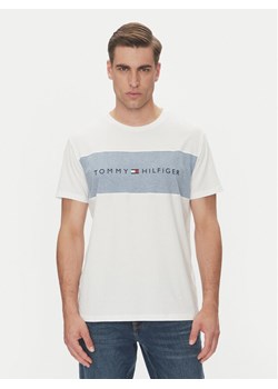 Tommy Hilfiger T-Shirt UM0UM03418 Biały Regular Fit ze sklepu MODIVO w kategorii T-shirty męskie - zdjęcie 181238186