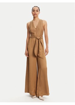 TWINSET Kombinezon 251TT2272 Beżowy Regular Fit ze sklepu MODIVO w kategorii Kombinezony damskie - zdjęcie 181238296