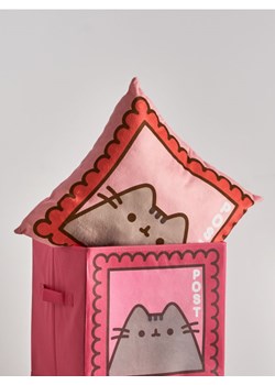 Sinsay - Poduszka dekoracyjna Pusheen - różowy ze sklepu Sinsay w kategorii Poduszki dekoracyjne - zdjęcie 181242038