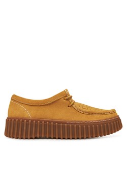 Półbuty Clarks Torhill Bee 26181188 Złoty ze sklepu eobuwie.pl w kategorii Półbuty damskie - zdjęcie 181247959