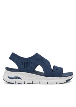 Sandały Skechers Arch Fit-Brightest Day 119458/NVY Granatowy - id: 0000304905247 - marki Skechers - 181248336 Sandały Skechers Arch Fit-Brightest Day 119458/NVY Granatowy ze sklepu eobuwie.pl w kategorii Sandały damskie - zdjęcie 181248336