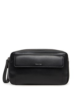 Kosmetyczka Calvin Klein Ck Sleek 2G Washbag K50K513039 Czarny ze sklepu eobuwie.pl w kategorii Kosmetyczki - zdjęcie 181251155