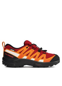 Sneakersy Salomon Xa Pro V8 Climasalomon™ Waterproof L47283800 Czerwony ze sklepu eobuwie.pl w kategorii Buty trekkingowe dziecięce - zdjęcie 181256529