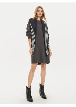 Chusta Tommy Hilfiger Naval Square AW0AW16651 Granatowy ze sklepu eobuwie.pl w kategorii Szaliki i chusty damskie - zdjęcie 181256559