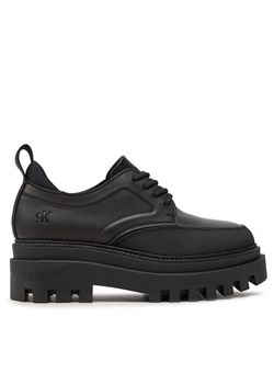 Półbuty Calvin Klein Jeans Flatform Laceup Derby Mg Mtl YW0YW01502 Czarny - id: 0000304238680 - marki Calvin Klein - 181259057 Półbuty Calvin Klein Jeans Flatform Laceup Derby Mg Mtl YW0YW01502 Czarny ze sklepu eobuwie.pl w kategorii Półbuty damskie - zdjęcie 181259057