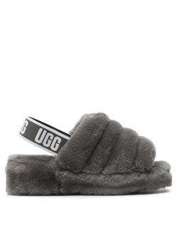 Kapcie Ugg W Fluff Yeah Slide 1095119 Szary ze sklepu eobuwie.pl w kategorii Kapcie damskie - zdjęcie 181262377
