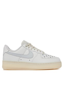 Sneakersy Nike Air Force 1 '07 FD0793 100 Biały ze sklepu eobuwie.pl w kategorii Buty sportowe męskie - zdjęcie 181264795