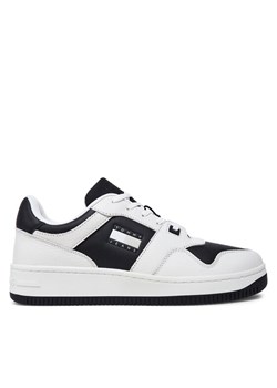 Sneakersy Tommy Jeans Tjm Retro Basket Cupsole Tumble EM0EM01513 Biały ze sklepu eobuwie.pl w kategorii Buty sportowe męskie - zdjęcie 181277995