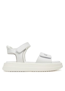 Sandały Calvin Klein Jeans V3A2-82047-1013X S Biały ze sklepu eobuwie.pl w kategorii Sandały dziecięce - zdjęcie 181281255