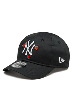 Czapka New Era Tod Outdoor 940 Nyy 60416716 Czarny ze sklepu eobuwie.pl w kategorii Czapki z daszkiem damskie - zdjęcie 181282238