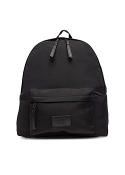 Plecak Calvin Klein Jeans Metro Nylon Backpack 43 LV04G3131G Czarny ze sklepu eobuwie.pl w kategorii Plecaki - zdjęcie 181282337