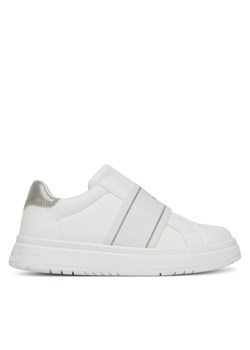 Sneakersy Calvin Klein Jeans V3A9-82017-1355 M Biały ze sklepu eobuwie.pl w kategorii Buty sportowe dziecięce - zdjęcie 181282355