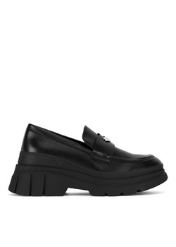Loafersy DeeZee 20253-5B Czarny - id: 2230083249111 - marki DeeZee - 181282916 Loafersy DeeZee 20253-5B Czarny ze sklepu eobuwie.pl w kategorii Półbuty damskie - zdjęcie 181282916