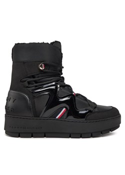 Śniegowce Tommy Hilfiger Patent Snowboot FW0FW07852 Czarny ze sklepu eobuwie.pl w kategorii Śniegowce damskie - zdjęcie 181283855