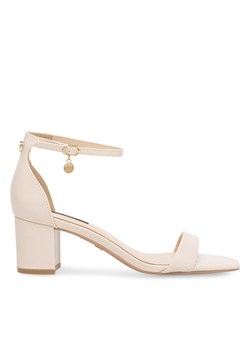 Sandały Nine West WFA2625-1 Beżowy ze sklepu eobuwie.pl w kategorii Sandały damskie - zdjęcie 181289679