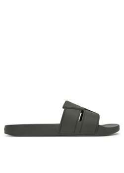 Klapki Calvin Klein Pool Slide Double T HM0HM01752 Khaki ze sklepu eobuwie.pl w kategorii Klapki męskie - zdjęcie 181292835