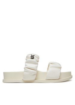 Klapki Armani Exchange XDP062 XV926 00894 Écru ze sklepu eobuwie.pl w kategorii Klapki damskie - zdjęcie 181294775
