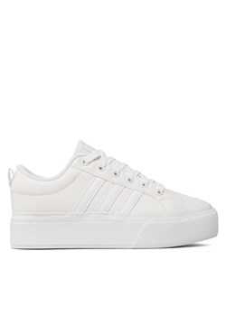Sneakersy adidas Bravada 2.0 IE2309 Biały ze sklepu eobuwie.pl w kategorii Trampki damskie - zdjęcie 181296206