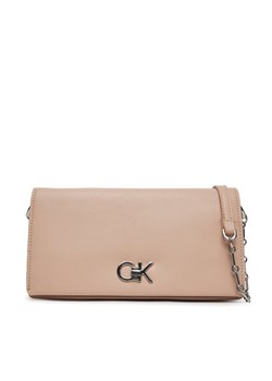 Torebka Calvin Klein Ck Mini Chain Bag K60K612806 Różowy ze sklepu eobuwie.pl w kategorii Kopertówki - zdjęcie 181299225