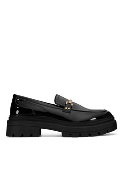 Loafersy DeeZee 58682-9 Czarny ze sklepu eobuwie.pl w kategorii Lordsy damskie - zdjęcie 181299356