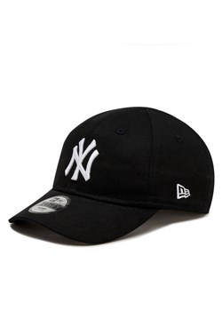 Czapka z daszkiem New Era Kids League Essential In 12051995 Czarny ze sklepu eobuwie.pl w kategorii Czapki dziecięce - zdjęcie 181301009