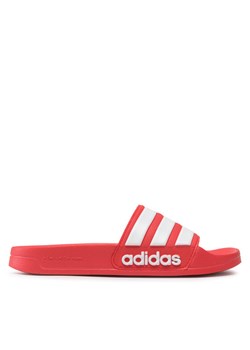Klapki adidas adilette Shower GZ5923 Czerwony ze sklepu eobuwie.pl w kategorii Klapki męskie - zdjęcie 181304097