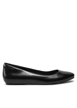 Baleriny Calvin Klein Round Ballerina HW0HW02449 Czarny ze sklepu eobuwie.pl w kategorii Balerinki - zdjęcie 181304346