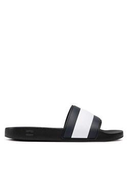 Klapki Tommy Hilfiger Rubber Th Flag Pool Slide FM0FM04263 Czarny - id: 0000209898774 - marki Tommy Hilfiger - 181304559 Klapki Tommy Hilfiger Rubber Th Flag Pool Slide FM0FM04263 Czarny ze sklepu eobuwie.pl w kategorii Klapki męskie - zdjęcie 181304559