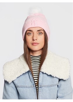 Czapka New Era New York Yankees Chenille Beanie 60284837 Różowy ze sklepu eobuwie.pl w kategorii Czapki zimowe damskie - zdjęcie 181306799