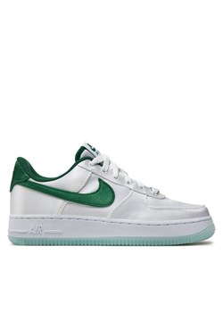 Sneakersy Nike Air Force 1 '07 Ess Snkr DX6541 101 Biały ze sklepu eobuwie.pl w kategorii Buty sportowe damskie - zdjęcie 181306967