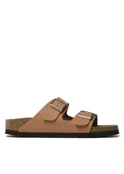 Klapki Birkenstock Arizona 1025046 Brązowy ze sklepu eobuwie.pl w kategorii Klapki damskie - zdjęcie 181313005