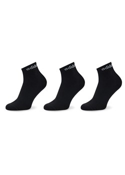 Skarpety Niskie Unisex adidas Think Linear Ankle Socks 3 Pairs IC1305 Czarny ze sklepu eobuwie.pl w kategorii Skarpetki męskie - zdjęcie 181313039