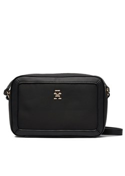 Torebka Tommy Hilfiger Th Essential S Crossover AW0AW15716 Czarny ze sklepu eobuwie.pl w kategorii Listonoszki - zdjęcie 181313707