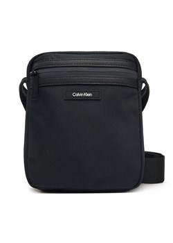 Saszetka Calvin Klein K50K512884 Czarny ze sklepu eobuwie.pl w kategorii Saszetki - zdjęcie 181318559