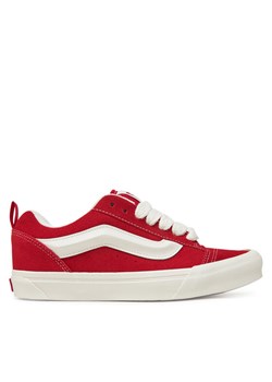 Tenisówki Vans Knu Skool VN000D75BOP1 Czerwony ze sklepu eobuwie.pl w kategorii Trampki damskie - zdjęcie 181319309