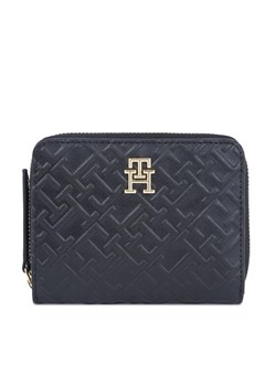 Mały Portfel Damski Tommy Hilfiger Th Refined Med Za Mono AW0AW15755 Czarny ze sklepu eobuwie.pl w kategorii Portfele damskie - zdjęcie 181324999