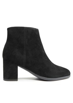 Botki Clarks Freva55 Zip 261747594 Czarny ze sklepu eobuwie.pl w kategorii Botki - zdjęcie 181328076