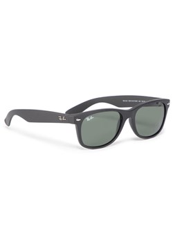 Okulary przeciwsłoneczne Ray-Ban New Wayfarer 0RB2132 622 Czarny ze sklepu eobuwie.pl w kategorii Okulary przeciwsłoneczne męskie - zdjęcie 181328276