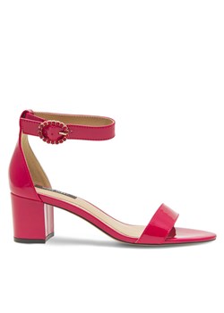 Sandały Nine West WFA2641-1 Czerwony ze sklepu eobuwie.pl w kategorii Sandały damskie - zdjęcie 181329346