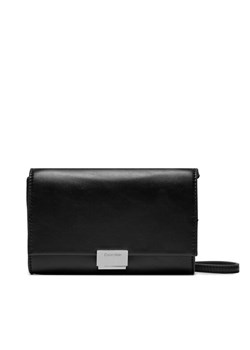 Torebka Calvin Klein Archive Hardware Crossbody K60K611352 Czarny ze sklepu eobuwie.pl w kategorii Listonoszki - zdjęcie 181333725