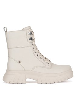 Botki Rieker Revolution Lifestyle W1870-60 Beżowy ze sklepu eobuwie.pl w kategorii Botki - zdjęcie 181334278