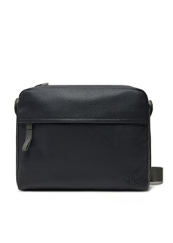 Torba Calvin Klein Ckj Cargo Flight Bag LV04G3079G Czarny ze sklepu eobuwie.pl w kategorii Torby męskie - zdjęcie 181335747