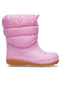 Śniegowce Crocs Classic Neo Puff Boot K 207684 Różowy ze sklepu eobuwie.pl w kategorii Buty zimowe dziecięce - zdjęcie 181338426