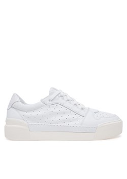 Sneakersy Vic Matié 1G8752U V02BQWB015 Srebrny ze sklepu eobuwie.pl w kategorii Buty sportowe męskie - zdjęcie 181338859