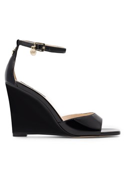 Sandały Nine West ALAYNA FF-2155 Czarny ze sklepu eobuwie.pl w kategorii Sandały damskie - zdjęcie 181805606