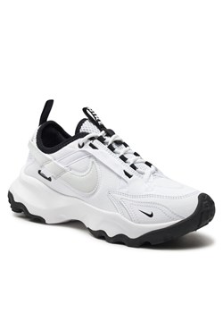 Sneakersy Nike Tc 7900 DR7851 100 Biały ze sklepu eobuwie.pl w kategorii Buty sportowe damskie - zdjęcie 181806506