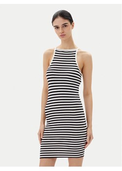 Pieces Komplet 2 sukienek Jane 17155485 Czarny Slim Fit ze sklepu MODIVO w kategorii Sukienki - zdjęcie 181886139
