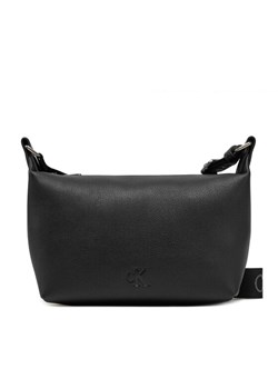 Calvin Klein Jeans Torebka K60K612713 Czarny ze sklepu MODIVO w kategorii Listonoszki - zdjęcie 181887278