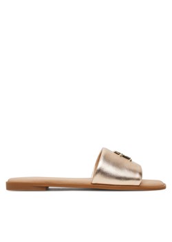 Tommy Hilfiger Klapki Th Logo Hw Metallic Leather Mule FW0FW08807 Złoty ze sklepu MODIVO w kategorii Klapki damskie - zdjęcie 181887676