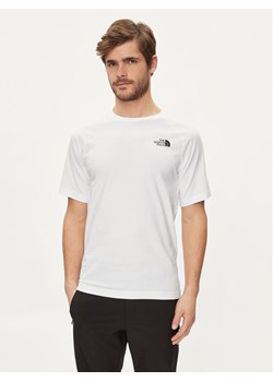 The North Face T-Shirt NF0A87NU Biały Regular Fit ze sklepu MODIVO w kategorii T-shirty męskie - zdjęcie 181888207